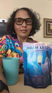 <em><strong>Diana Ríos</strong></em>